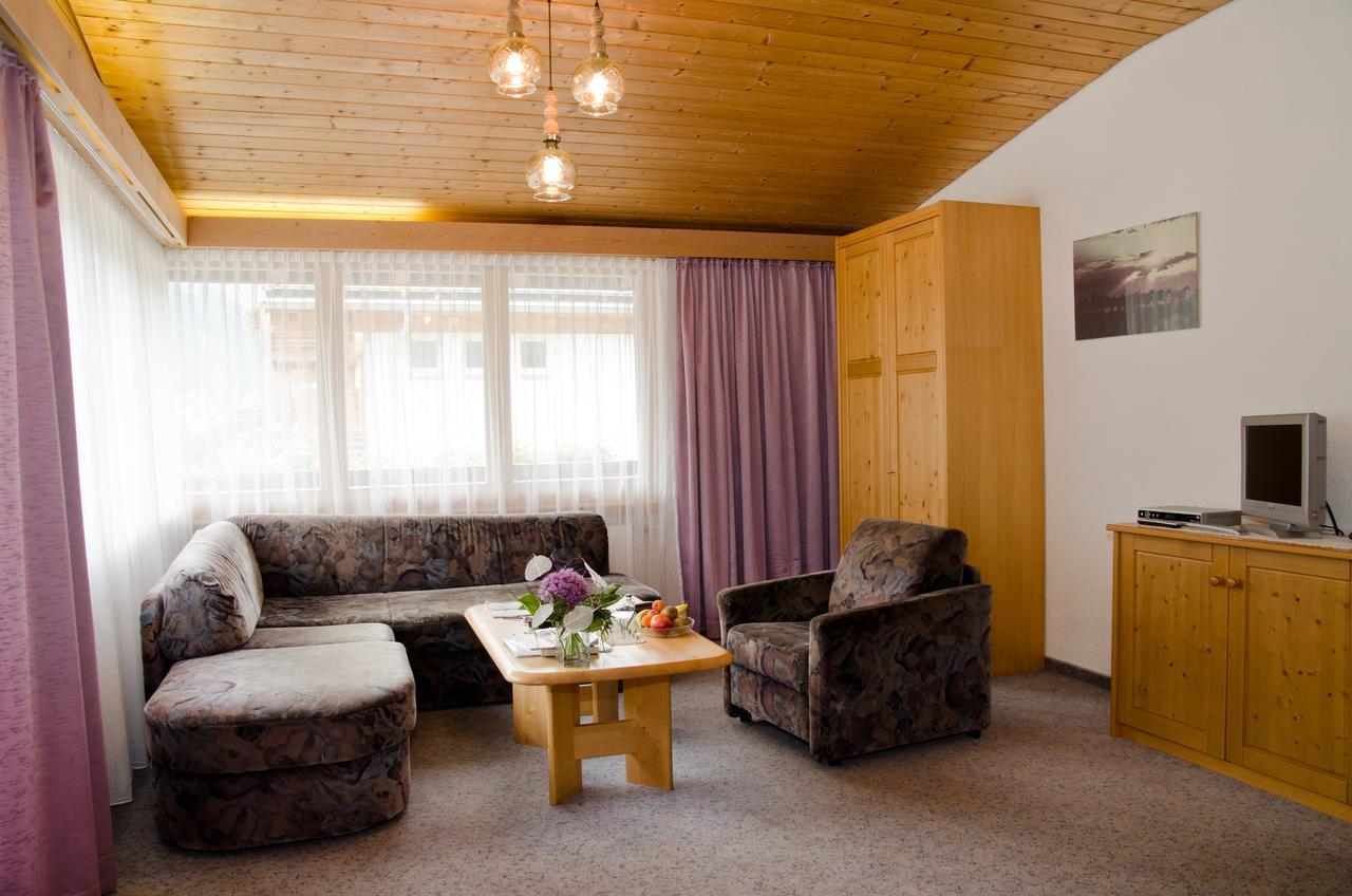 Haus chè d'Mot Appartamento Samnaun Esterno foto