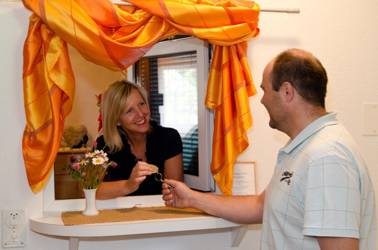 Haus chè d'Mot Appartamento Samnaun Esterno foto