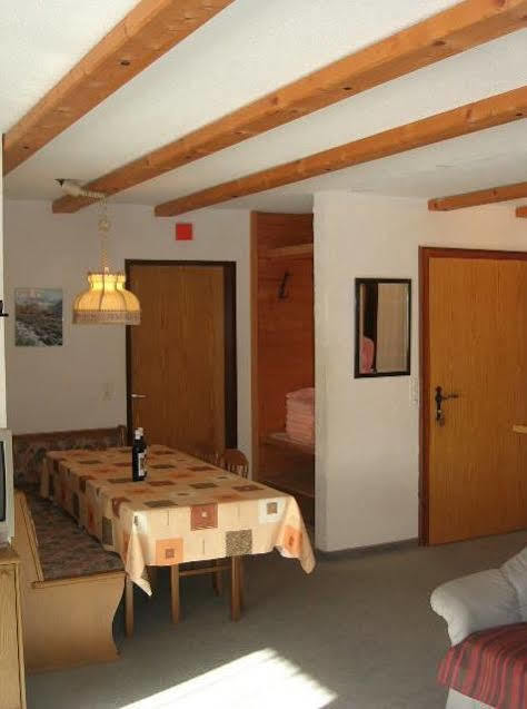 Haus chè d'Mot Appartamento Samnaun Esterno foto